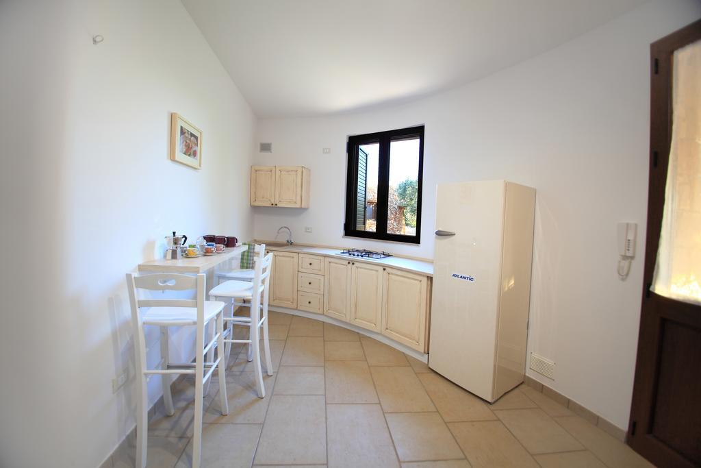 Villa Li Furneddhri Casarano Habitación foto