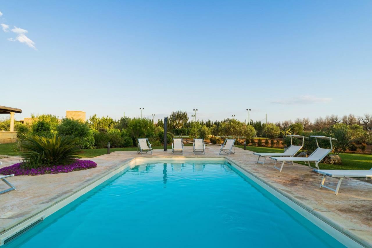 Villa Li Furneddhri Casarano Exterior foto